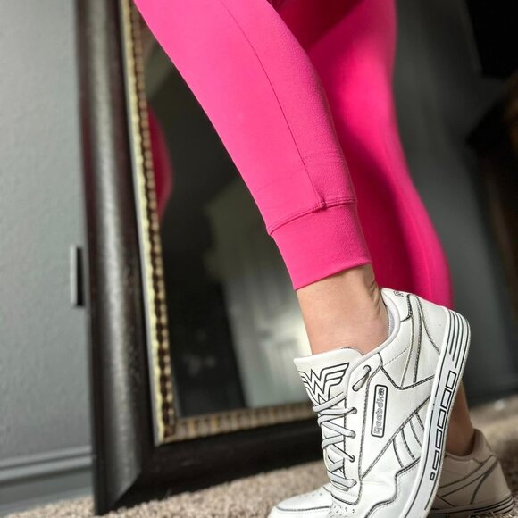 Zyia Hot Pink Unwind Joggers - Picture 4 of 4